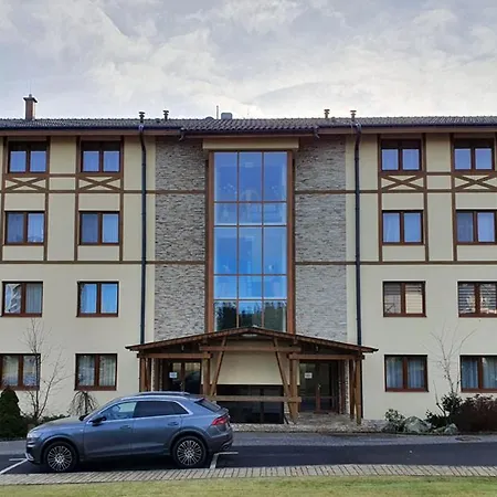 Apartman Akela شقة