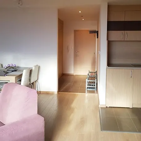 شقة Apartman Akela *
